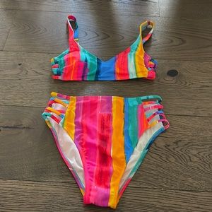 MULTICOLOR STRIPPED BIKINI